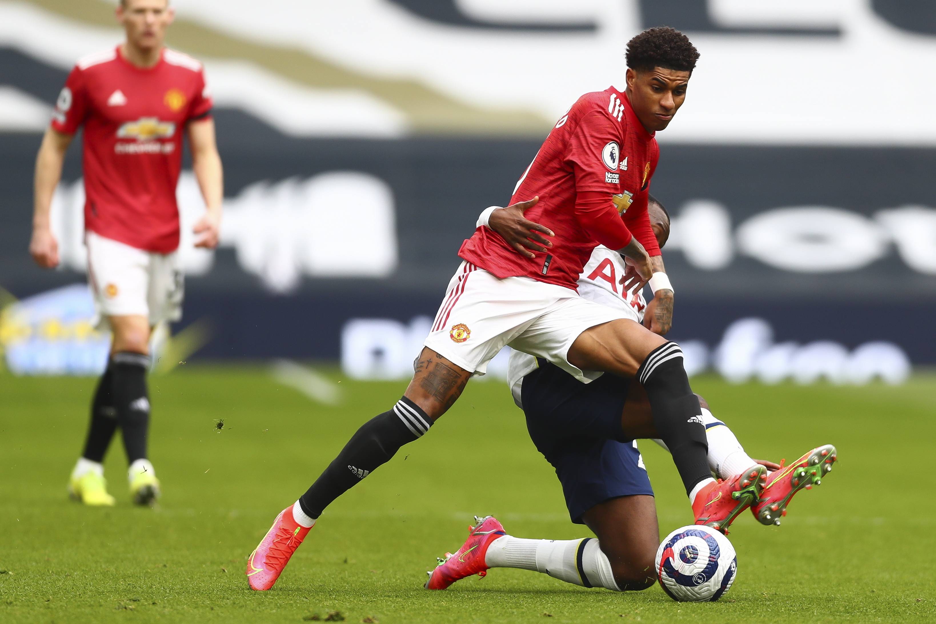 程帅澎的目 程帅澎的目